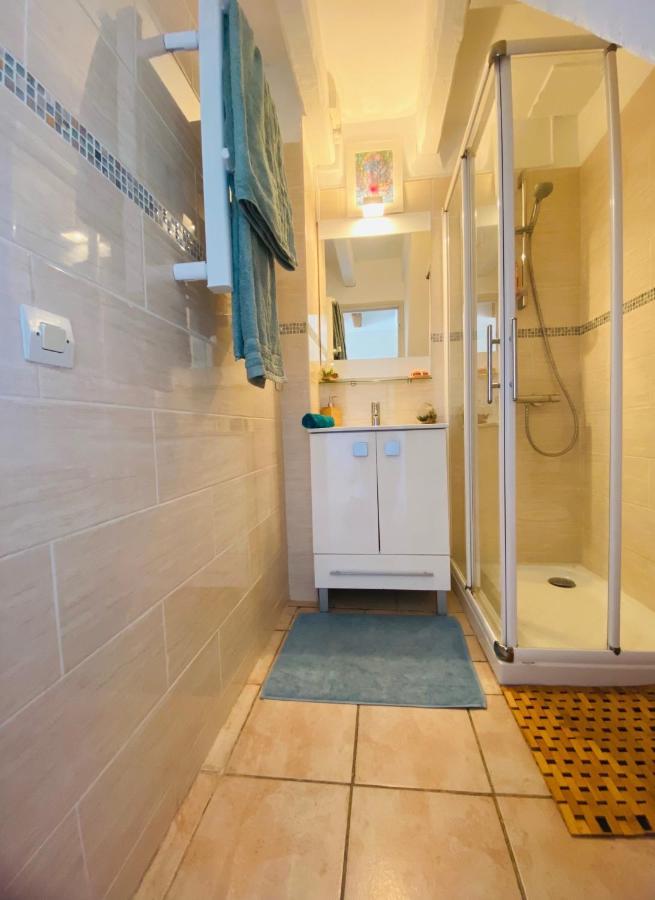 T2 Calme Proche Bonporteau Avec Clim Et Parking Apartment